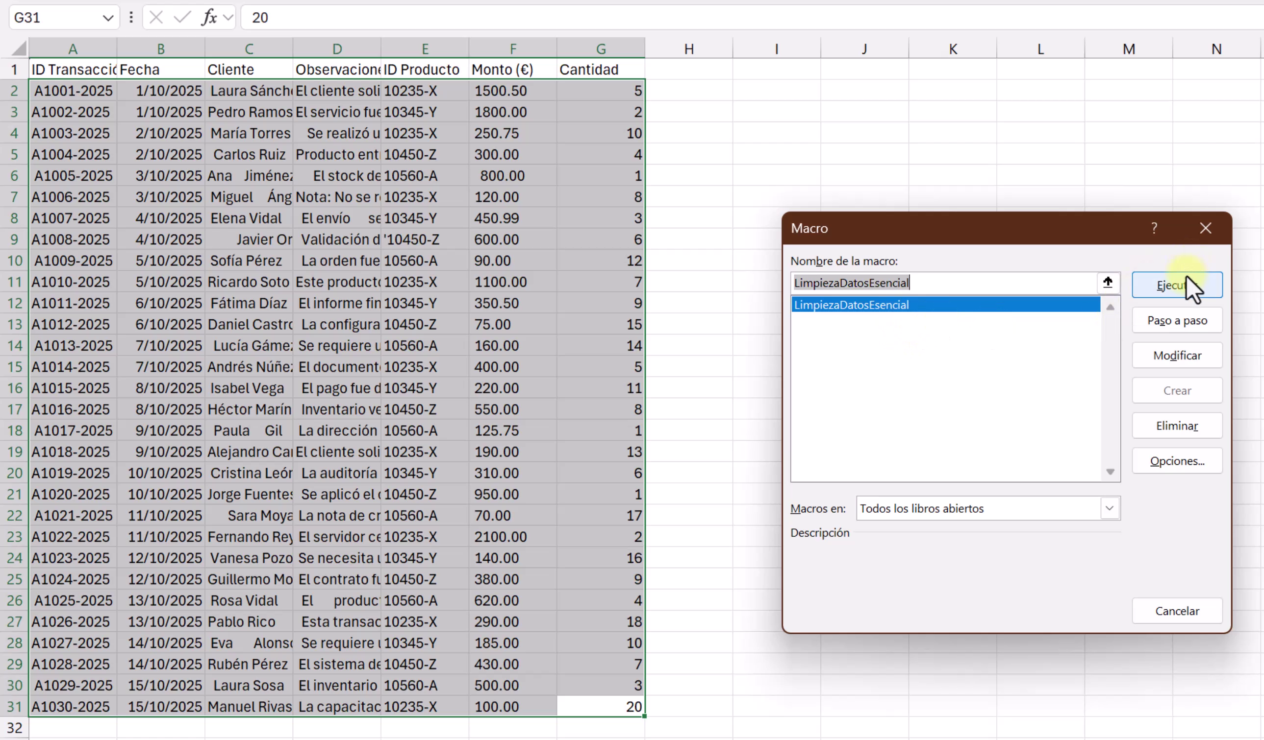 tabla-datos-desordenados-excel Tabla de Excel con datos sucios antes de aplicar la macro de limpieza.