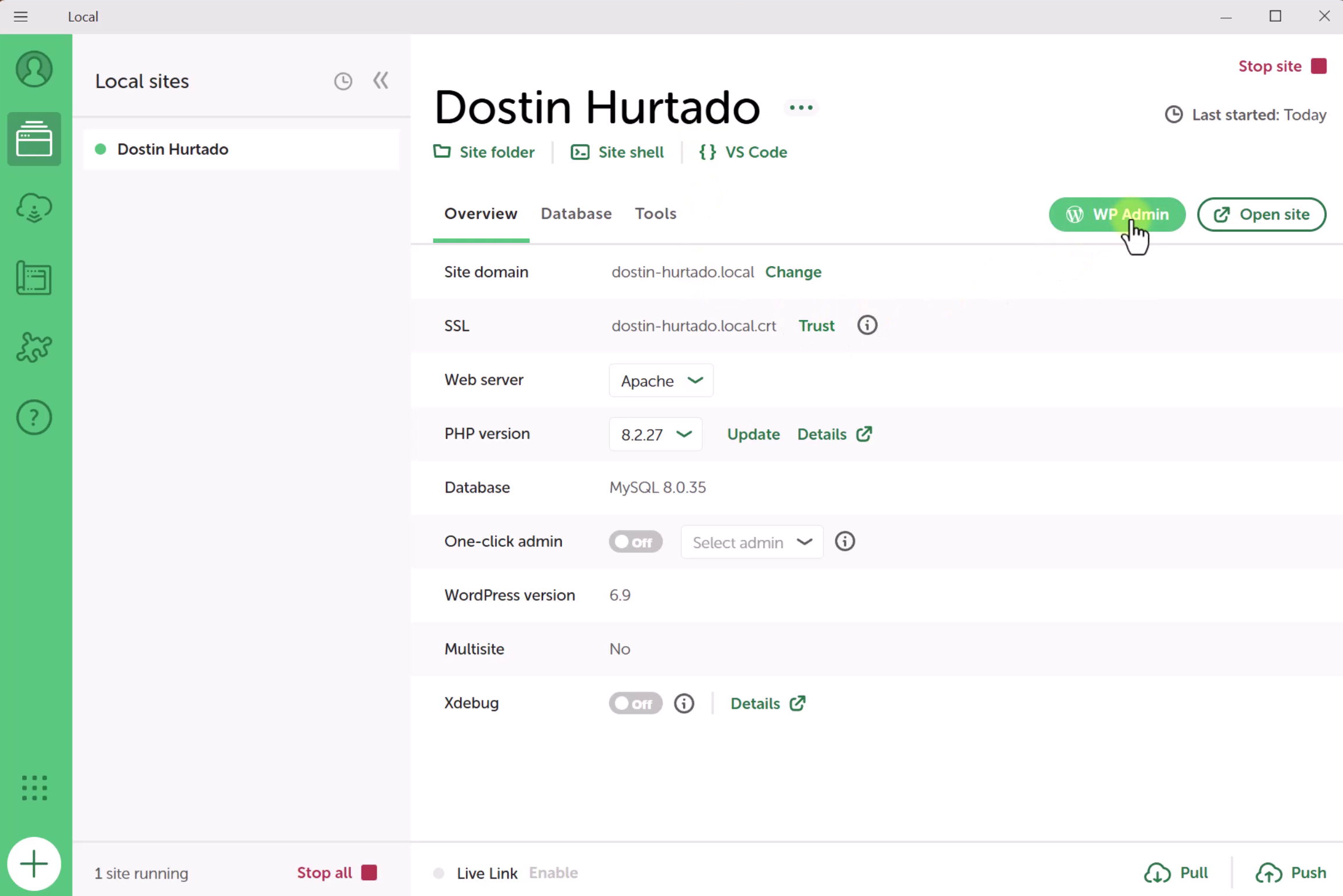 Botón WP Admin Local WP Panel de control de Local WP mostrando el sitio activo y el botón WP Admin para entrar a WordPress gratis en tu PC.